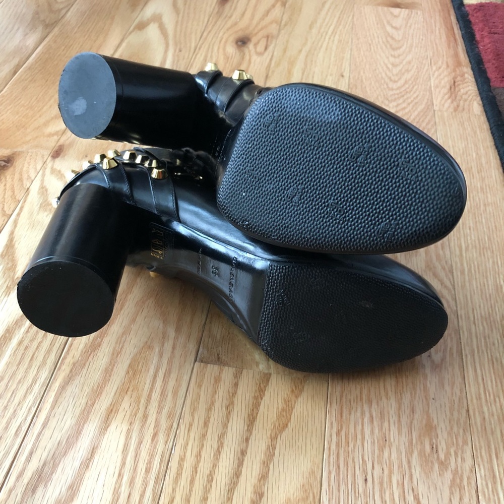 Authentic Balenciaga - Picture 5 of 8